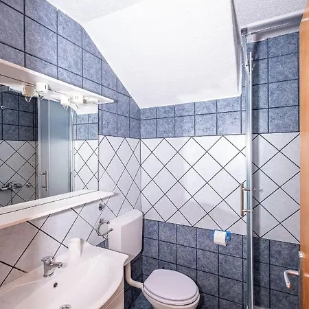 Apartments Matea With Pool And Sea View Cesarica Exterior photo