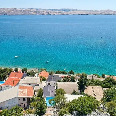 Apartments Matea With Pool And Sea View Cesarica Exterior photo